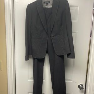 Gray pants suit